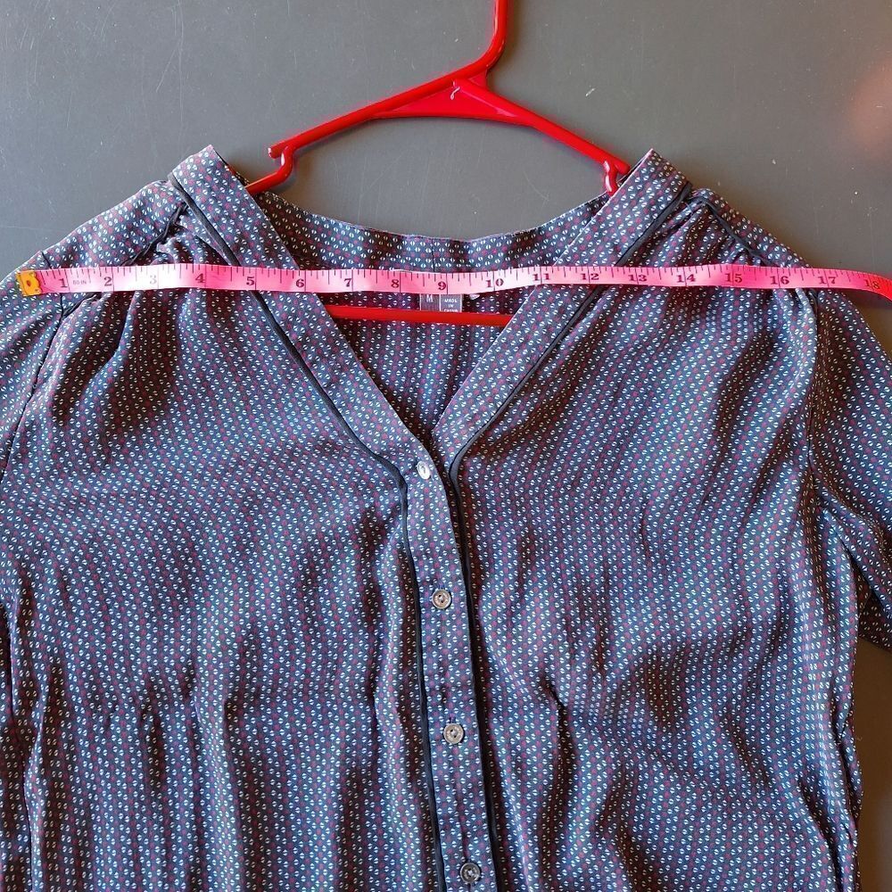 Vince Silk Button Down Blouse Medium - image 3